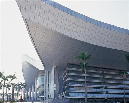 沈陽(yáng)鋁單板幕墻的日常維護(hù)保養(yǎng)注意事項(xiàng)有哪些？